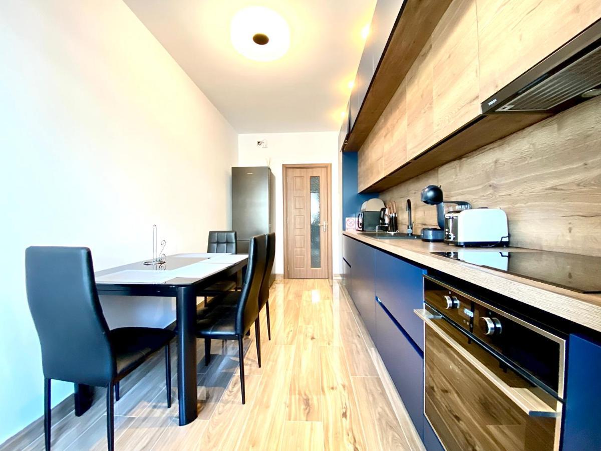 Coquette Apartment Braşov Dış mekan fotoğraf