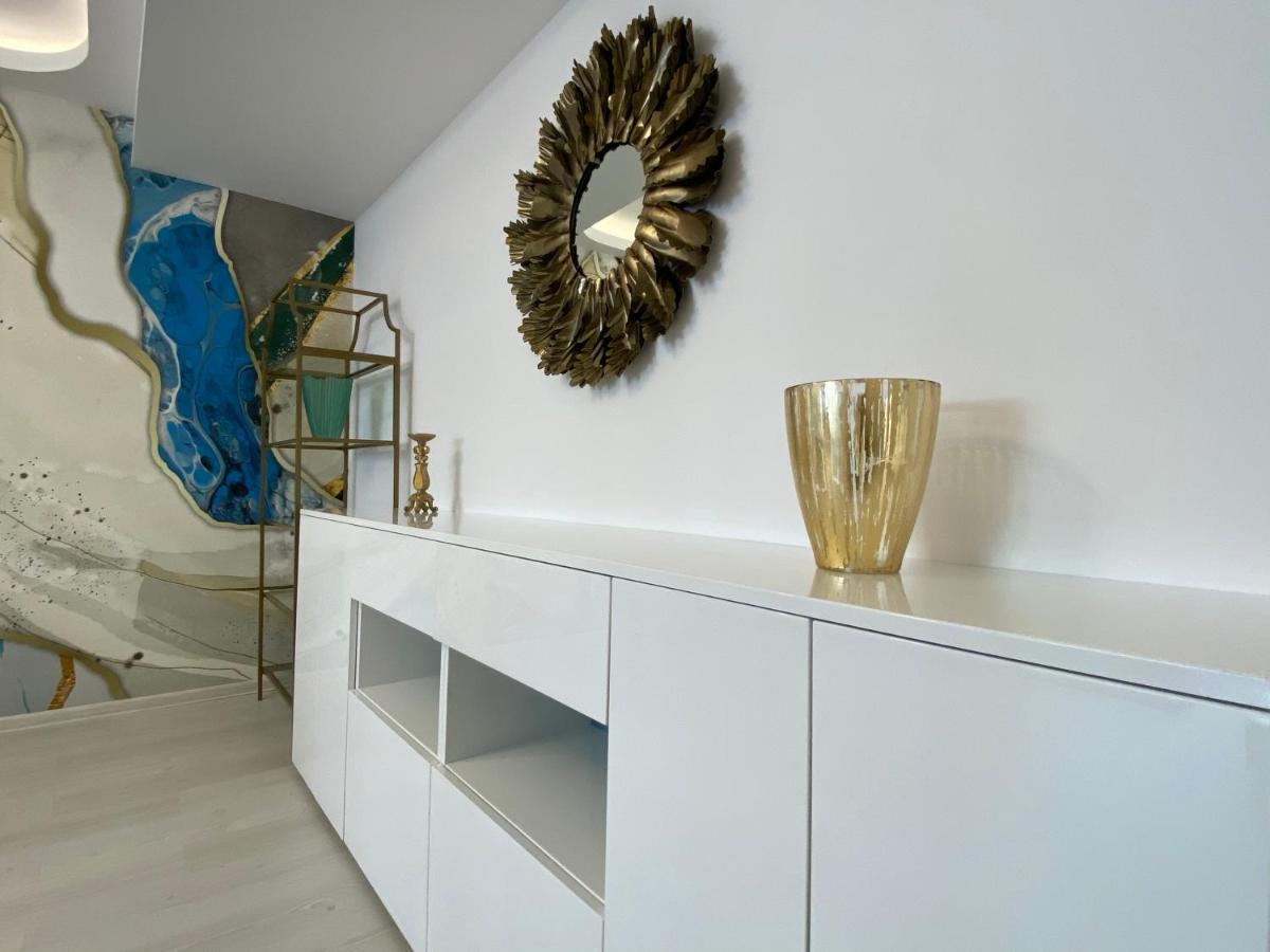 Coquette Apartment Braşov Dış mekan fotoğraf